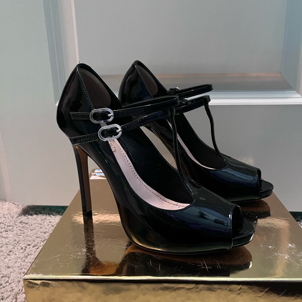 Elegant Black Leather Peep-Toe Heels